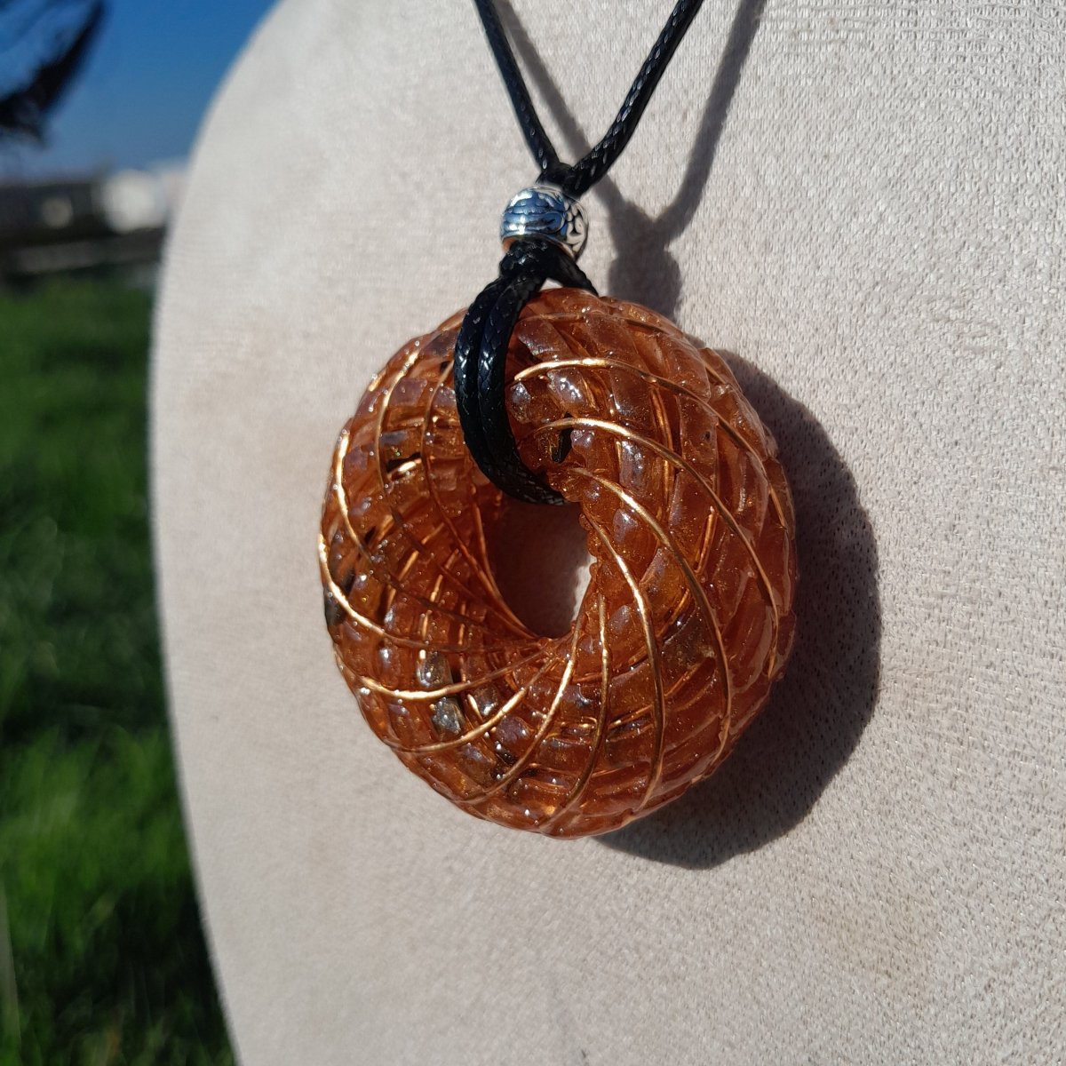 Bobina Torus Rodin con Ojo de Tigre - 50mm - Generador de Ondas de Vórtice - Mundo Orgon LTD