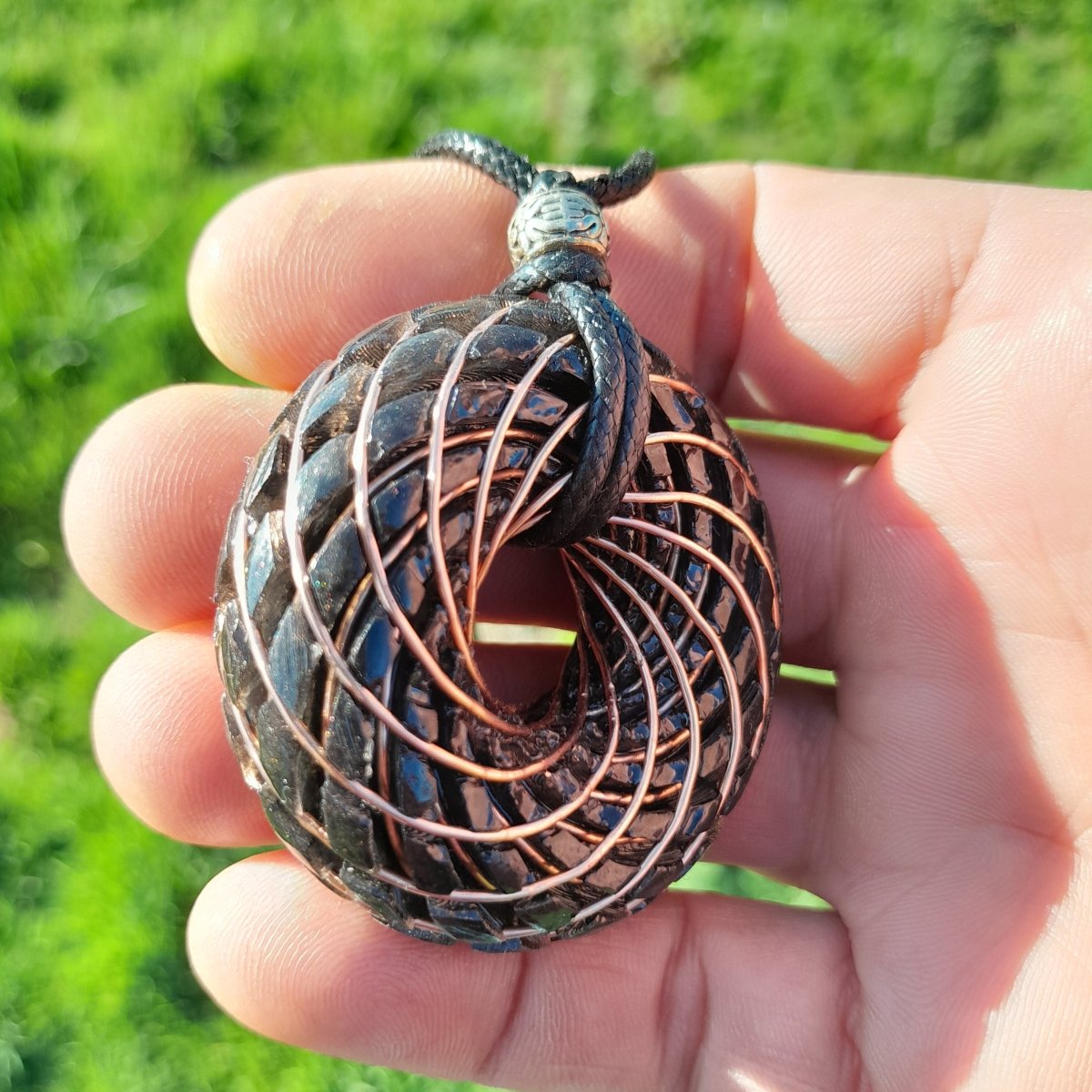 Bobina Torus Rodin con Shungita - 50mm - Generador de Ondas de Vórtice - Mundo Orgon LTD