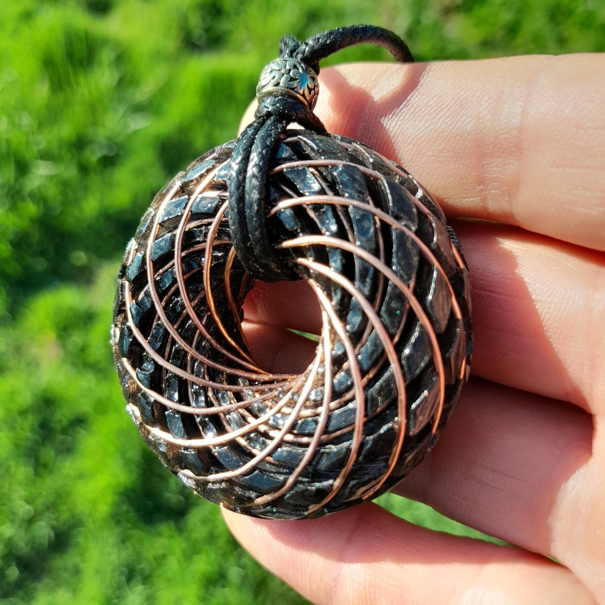 Bobina Torus Rodin con Shungita - 50mm - Generador de Ondas de Vórtice - Mundo Orgon LTD