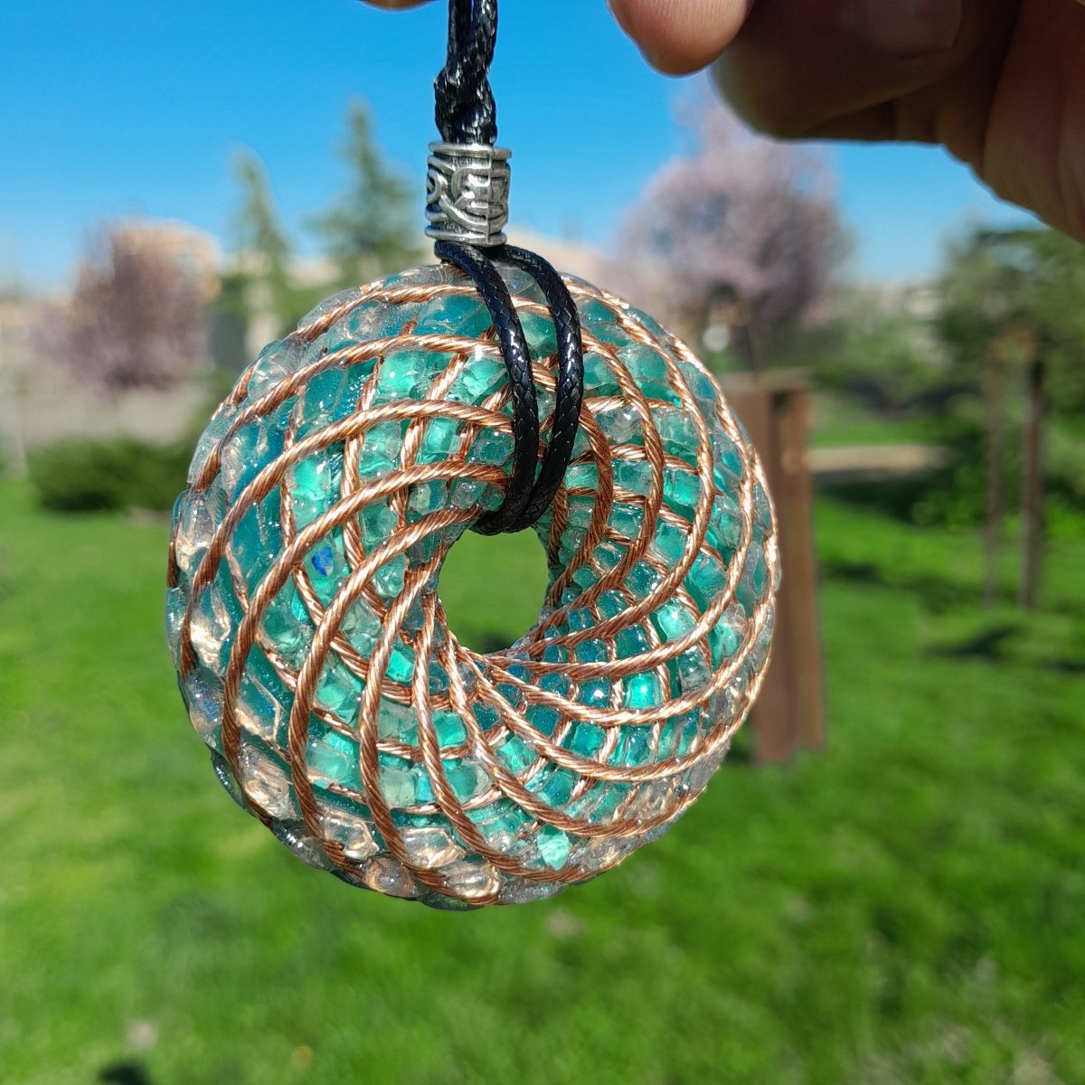 Colgante Bobina Rodin con Turquesa Azul 62 mm - Mundo Orgon LTD