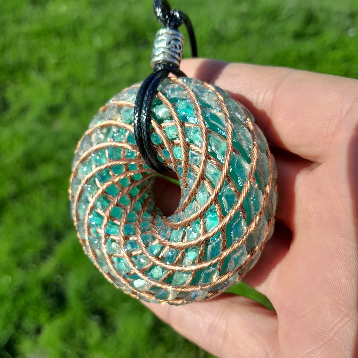 Colgante Bobina Rodin con Turquesa Azul 62 mm - Mundo Orgon LTD