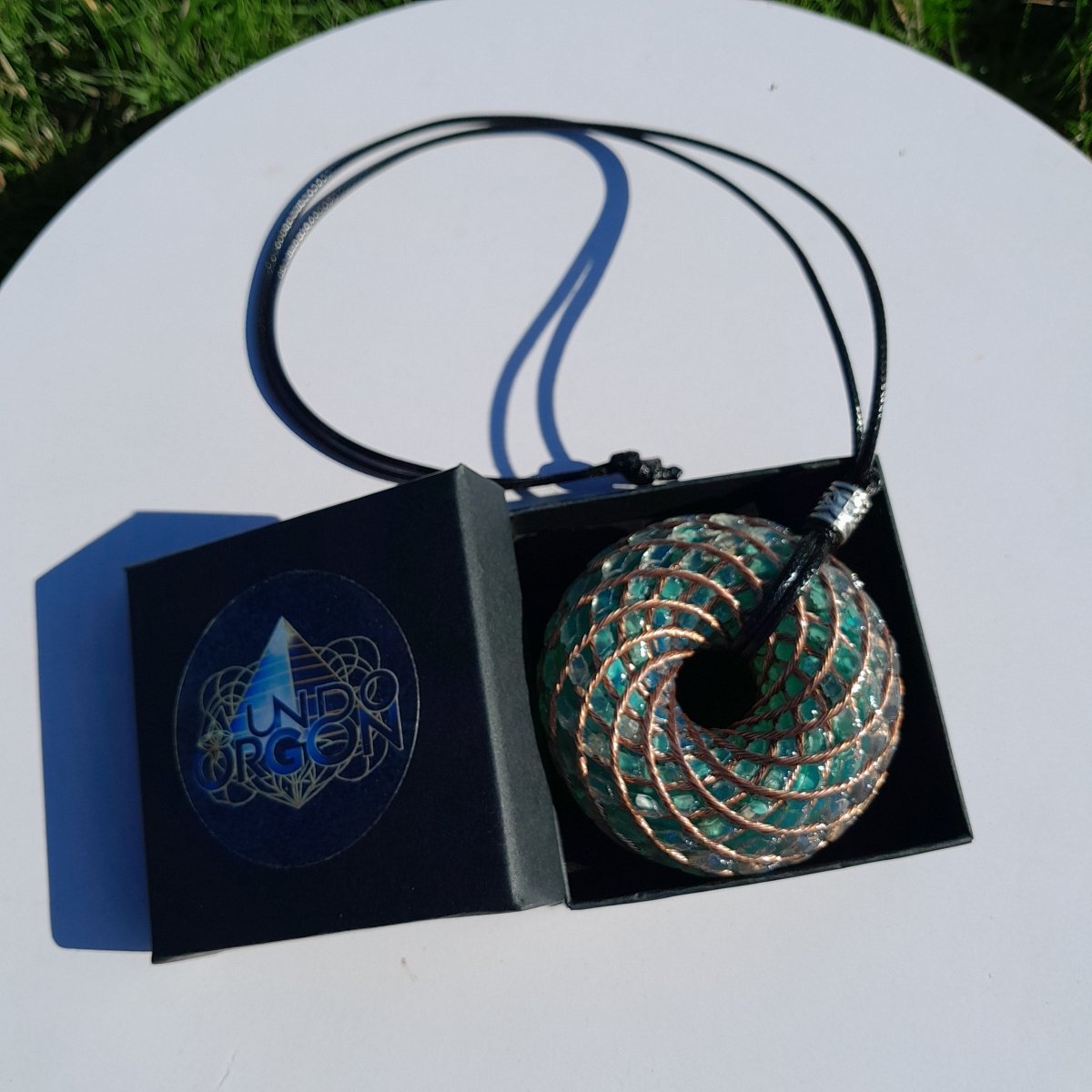 Colgante Bobina Rodin con Turquesa Azul 62 mm - Mundo Orgon LTD