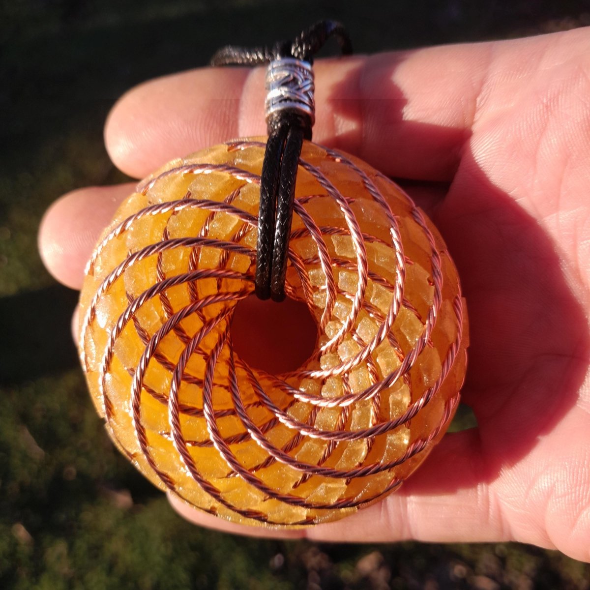 Colgante Bobina Rodin Cuarzo Citrino 62 mm - Mundo Orgon