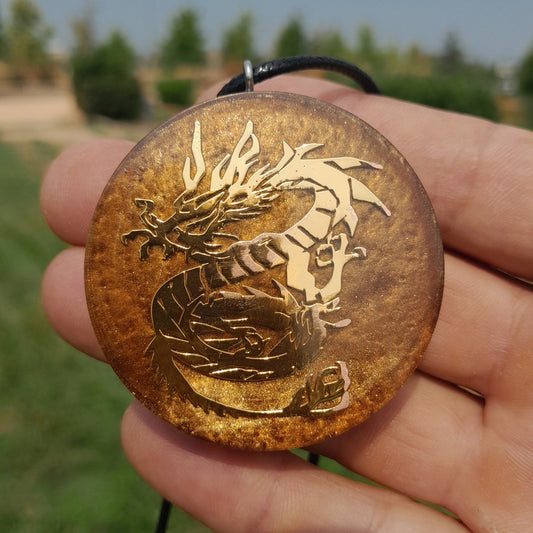 Colgante de Orgonita Dragón de Poder con Shungita - Mundo Orgon LTD