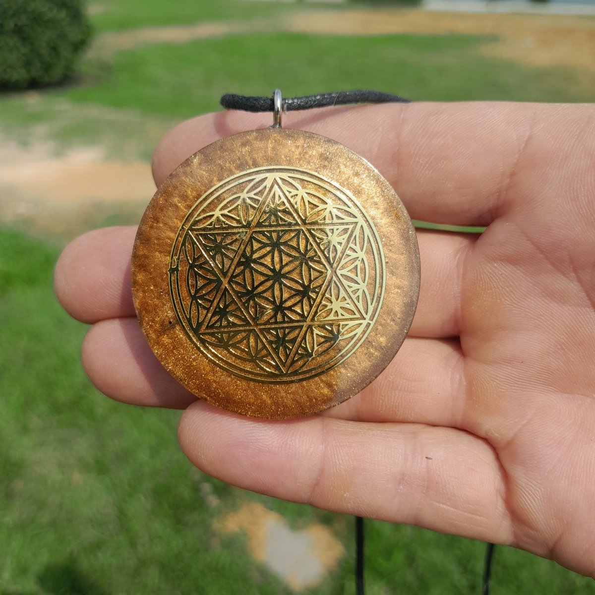Colgante de Orgonita Flor de la Vida con Estrella de 6 puntas - Mundo Orgon LTD