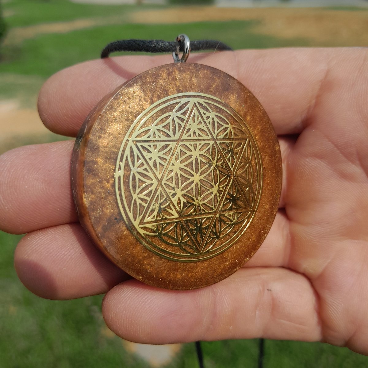 Colgante de Orgonita Flor de la Vida con Estrella de 6 puntas - Mundo Orgon LTD