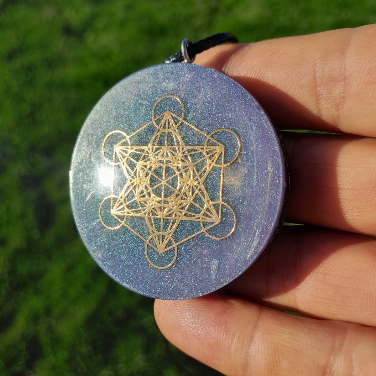 Colgante de Orgonita Violeta con Cubo de Metatron - Mundo Orgon LTD