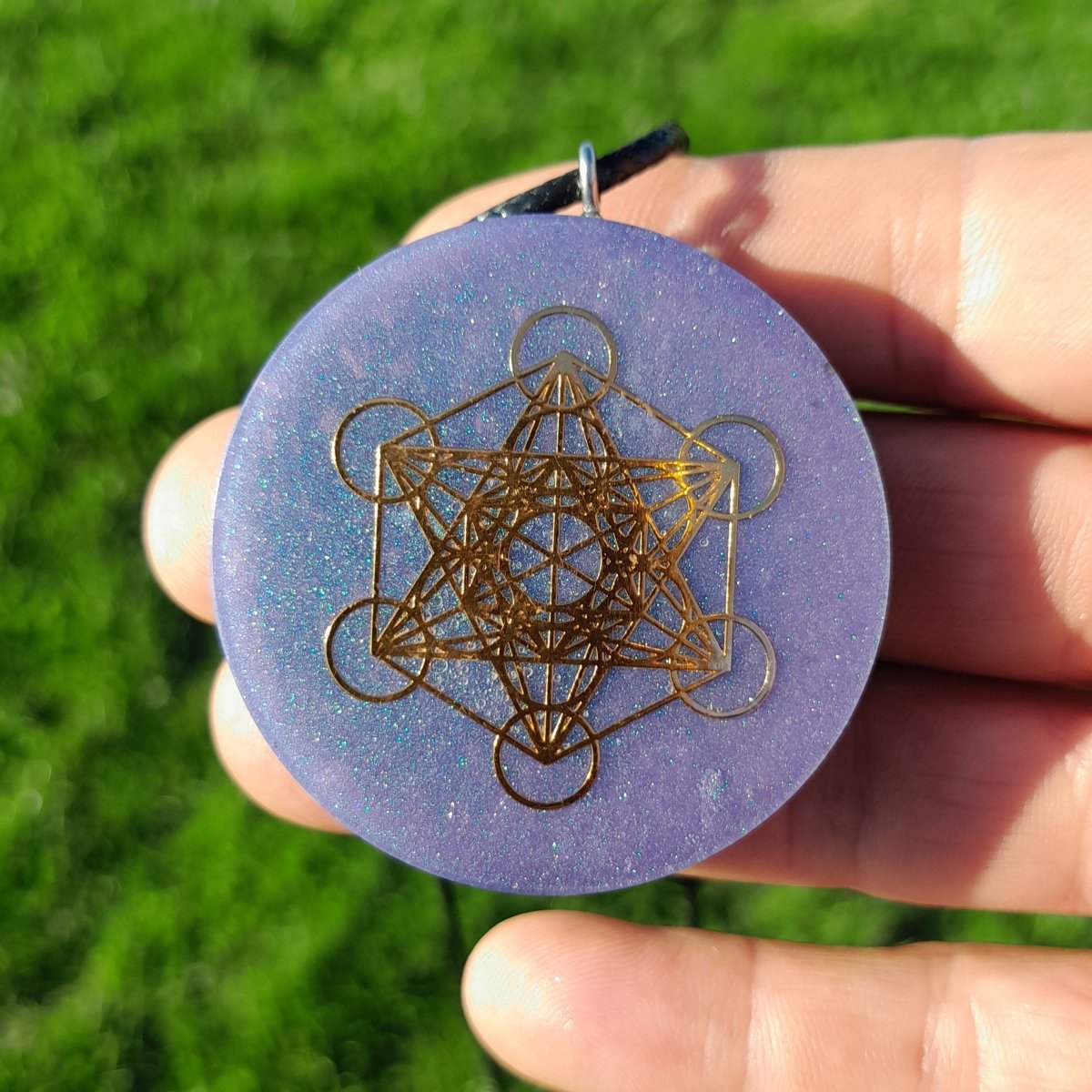 Colgante de Orgonita Violeta con Cubo de Metatron - Mundo Orgon LTD