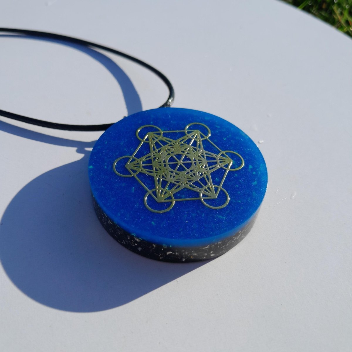 Colgante Orgonita Arcángel Metatron Azul con Shungita - Mundo Orgon