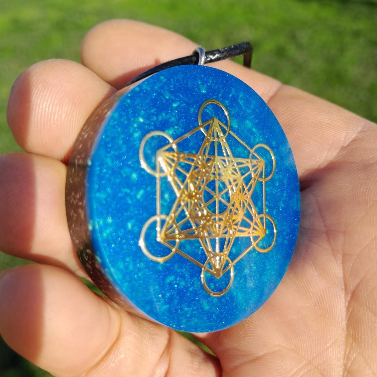 Colgante Orgonita Arcángel Metatron Azul con Shungita - Mundo Orgon