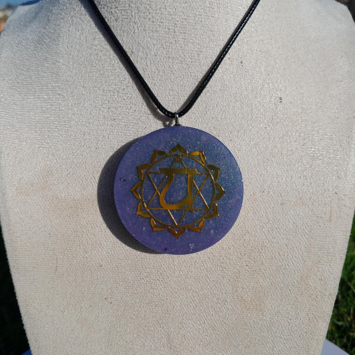 Colgante Orgonita Chakra Anahata con Shungita - Mundo Orgon