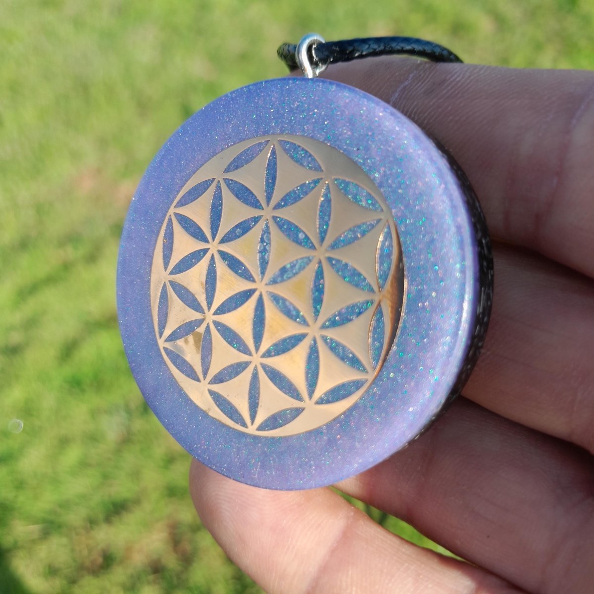 Colgante Orgonita Flor de la Vida color Violeta con Shungita - Mundo Orgon
