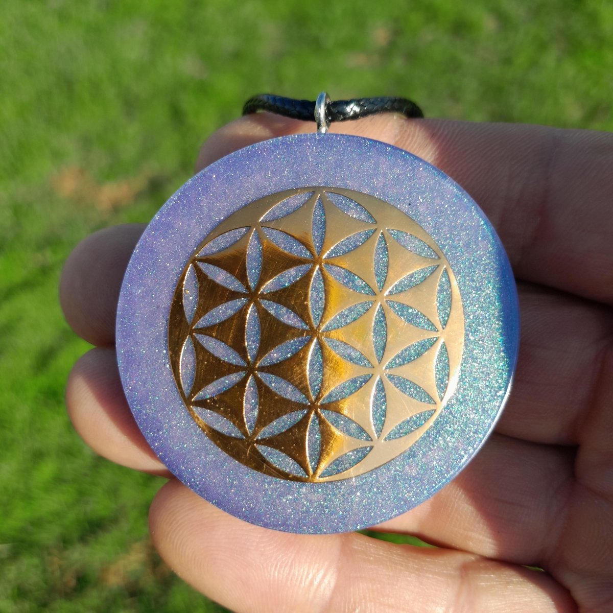 Colgante Orgonita Flor de la Vida color Violeta con Shungita - Mundo Orgon