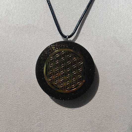 Colgante Orgonita Flor de la Vida con Shunguita en Polvo - Mundo Orgon