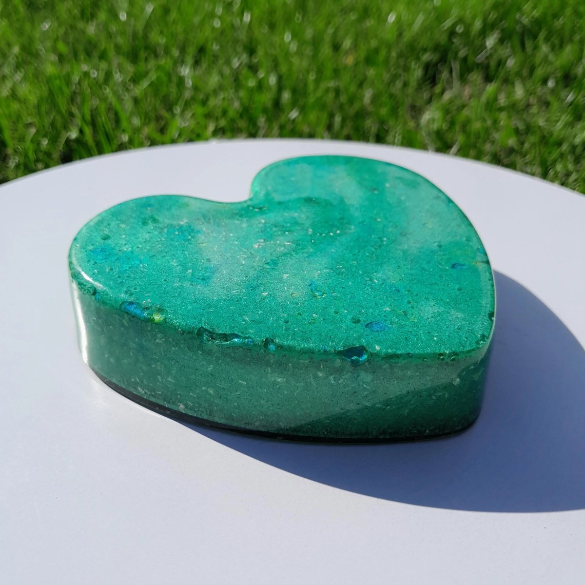 Corazón Orgonita Verde con Pigmentos de Mica - Mundo Orgon