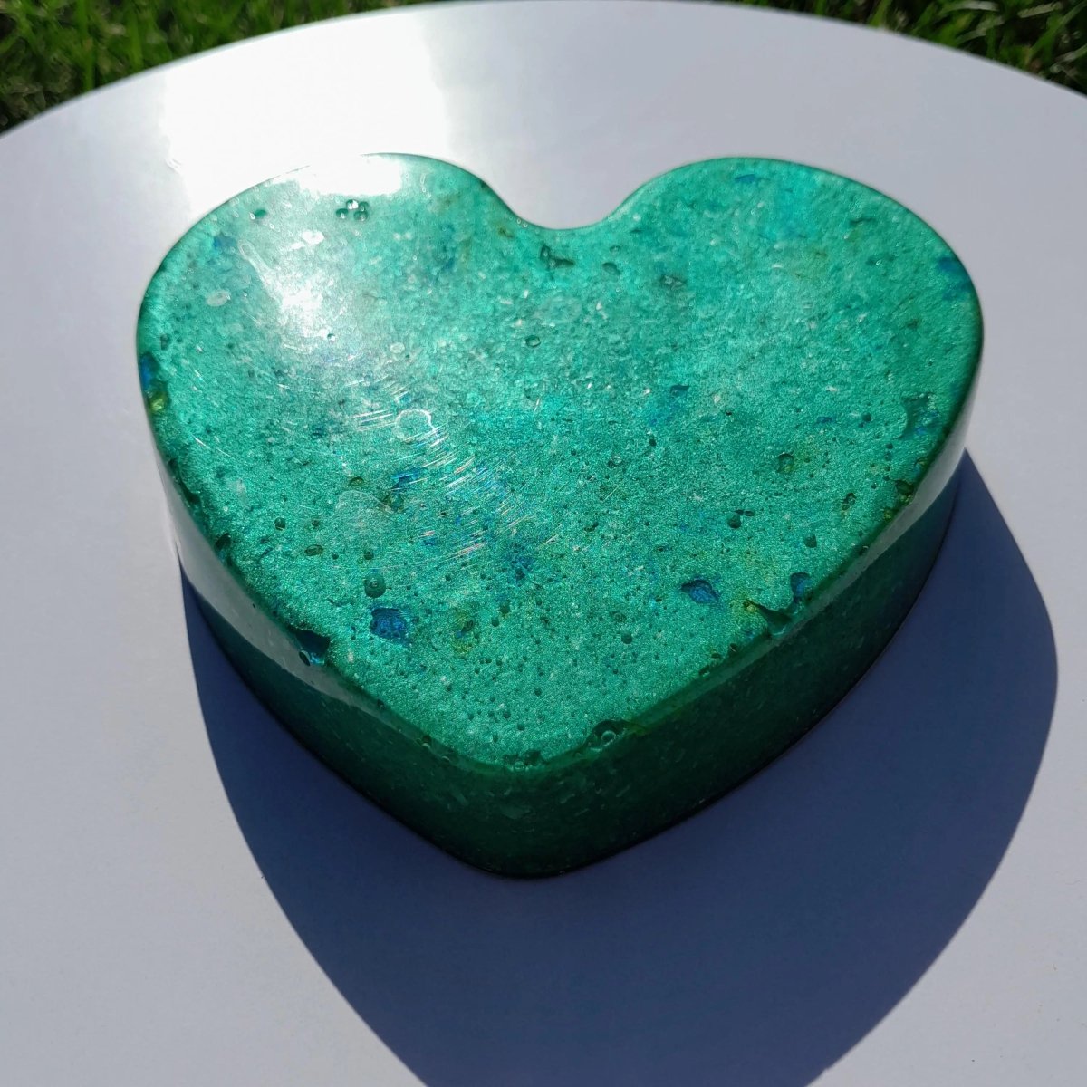 Corazón Orgonita Verde con Pigmentos de Mica - Mundo Orgon