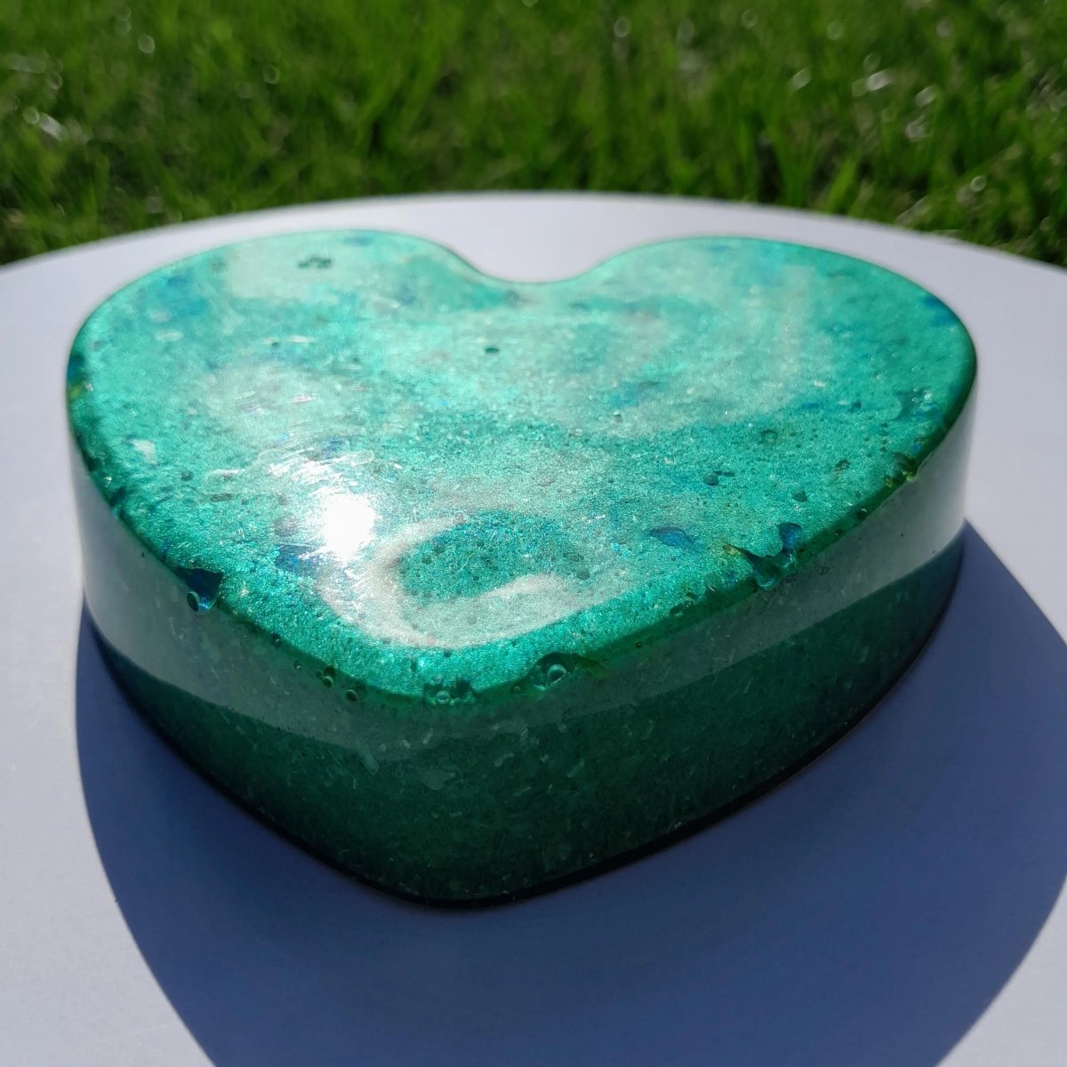 Corazón Orgonita Verde con Pigmentos de Mica - Mundo Orgon