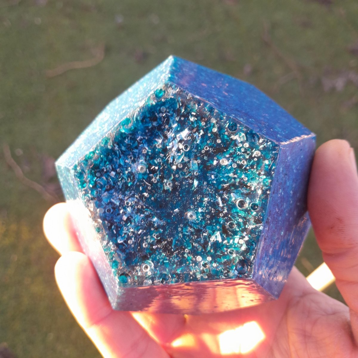 Dodecaedro de Orgonita Azul – Pieza Única Handmade - Mundo Orgon LTD