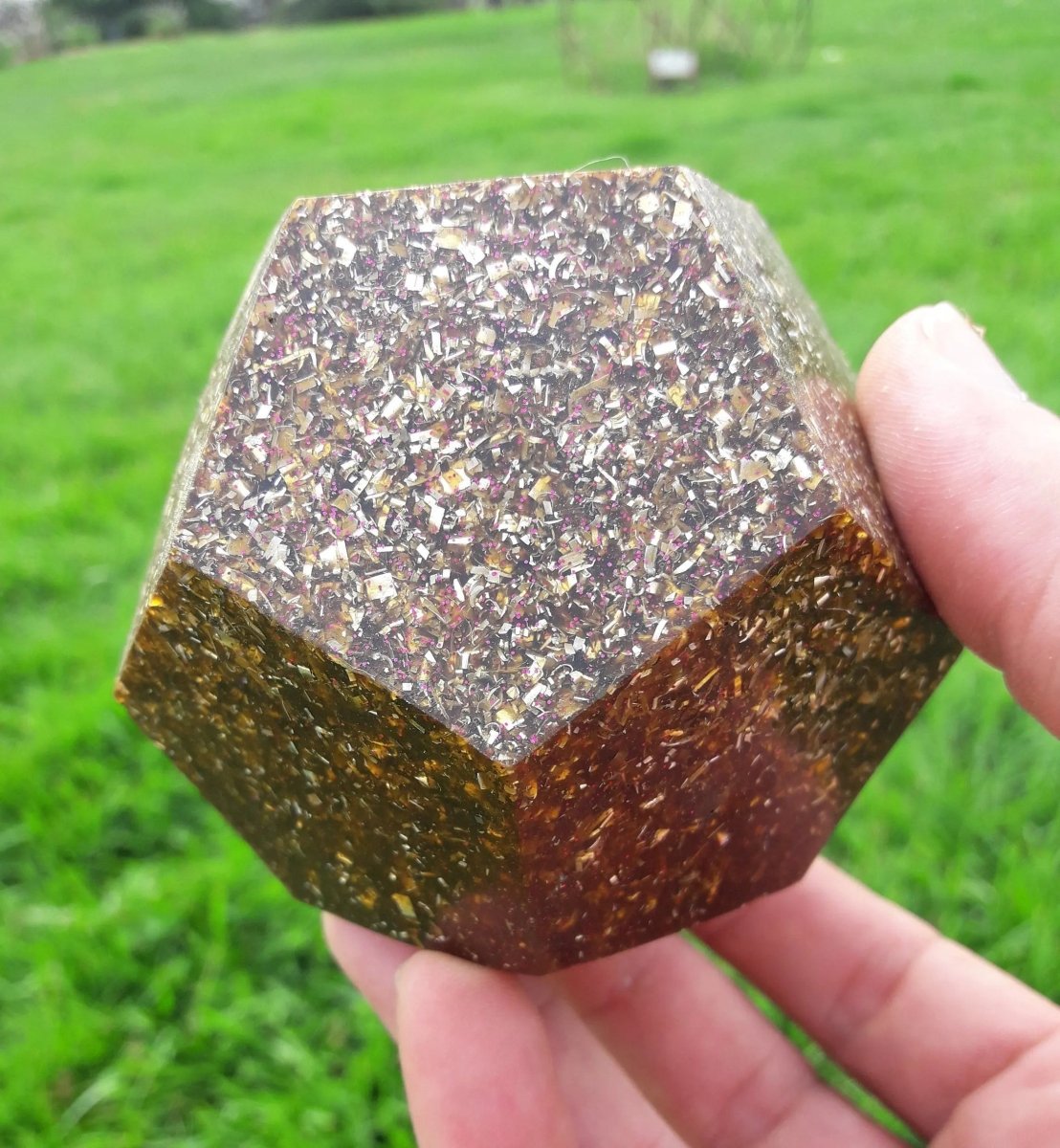 Dodecaedro Orgonita Caramelo - Grande - Mundo Orgon