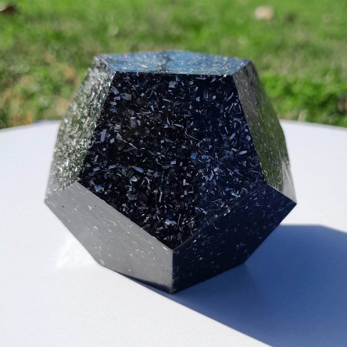 Dodecaedro Orgonita con Shunguita - Mediano - Mundo Orgon