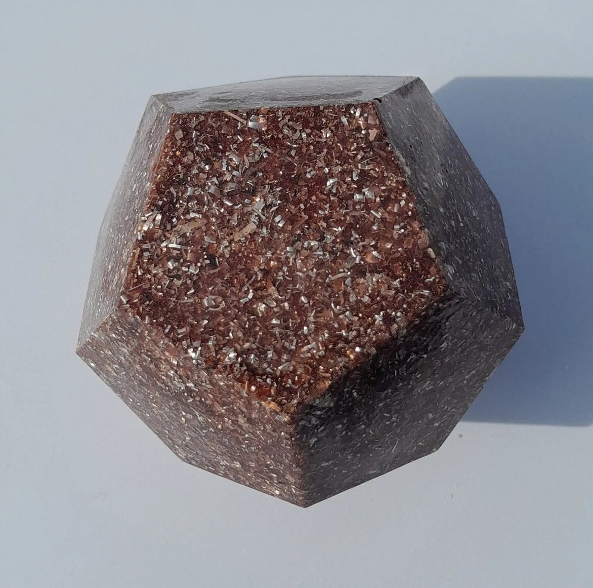 Dodecaedro Orgonita Rojizo - Grande - Mundo Orgon