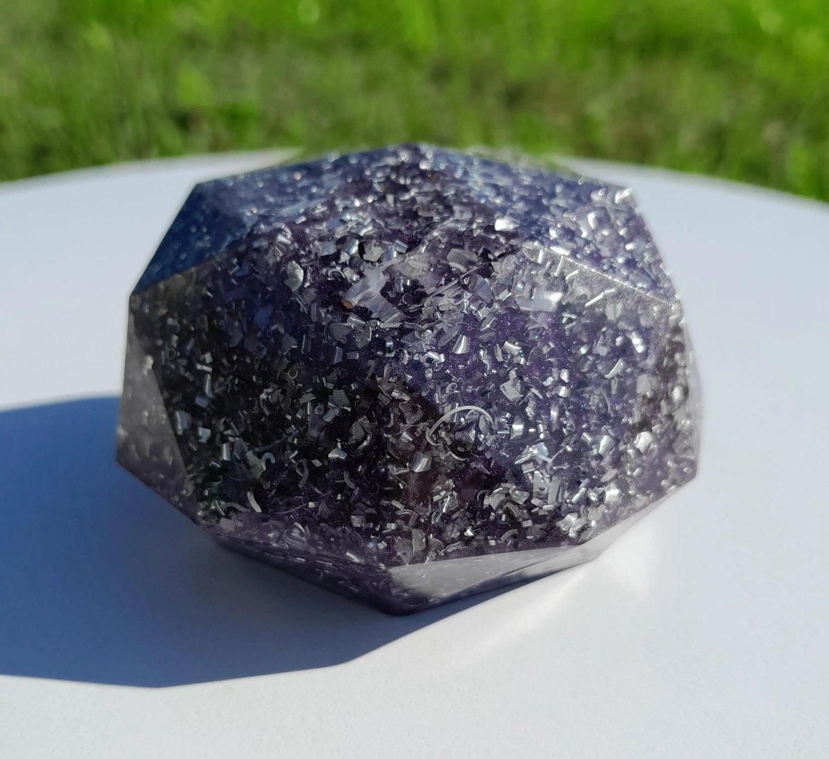 Domo de Orgonita Violeta - Tamaño Mediano - Mundo Orgon