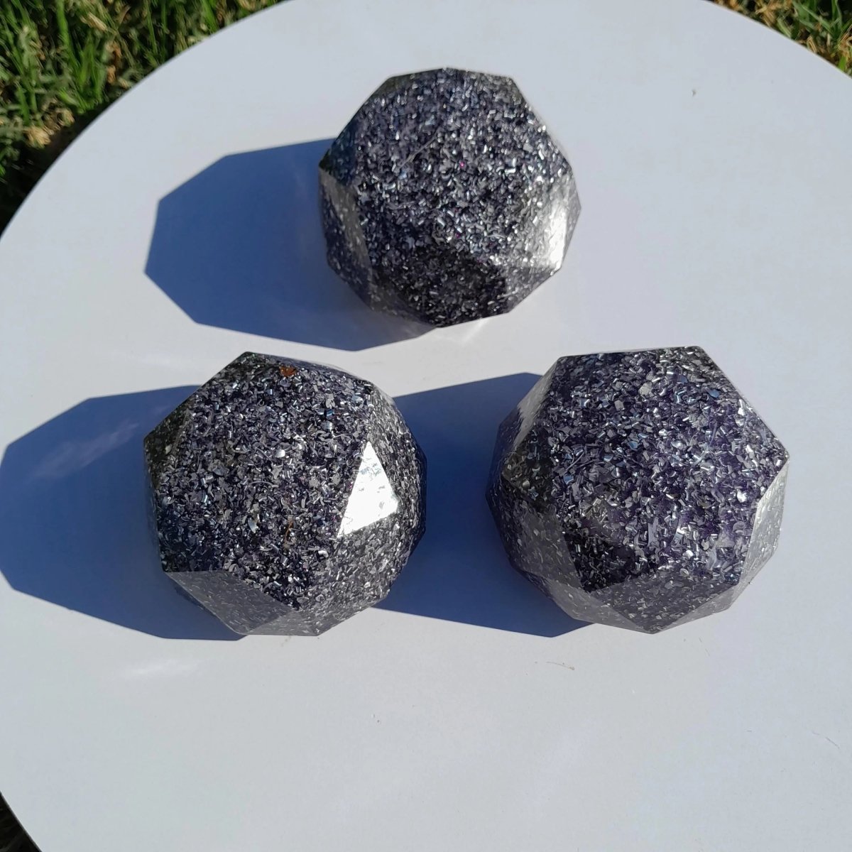 Domo de Orgonita Violeta - Tamaño Mediano - Mundo Orgon