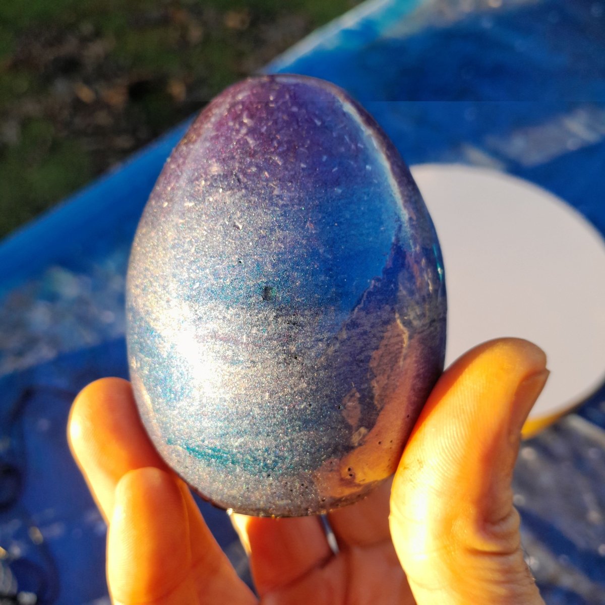 Huevo Orgonita Aguas Azules y Violeta con Shungita - Mundo Orgon LTD