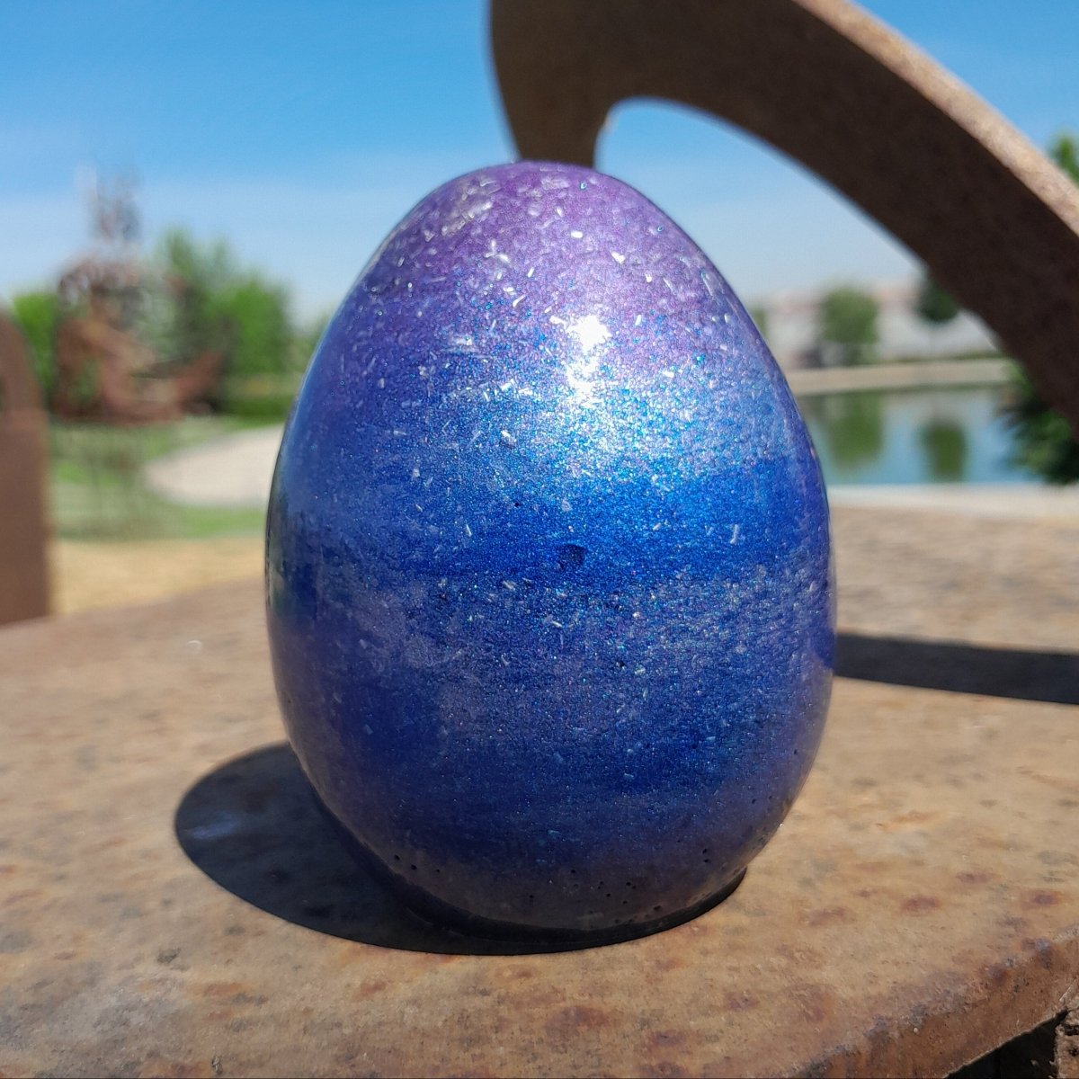 Huevo Orgonita Aguas Azules y Violeta con Shungita - Mundo Orgon LTD