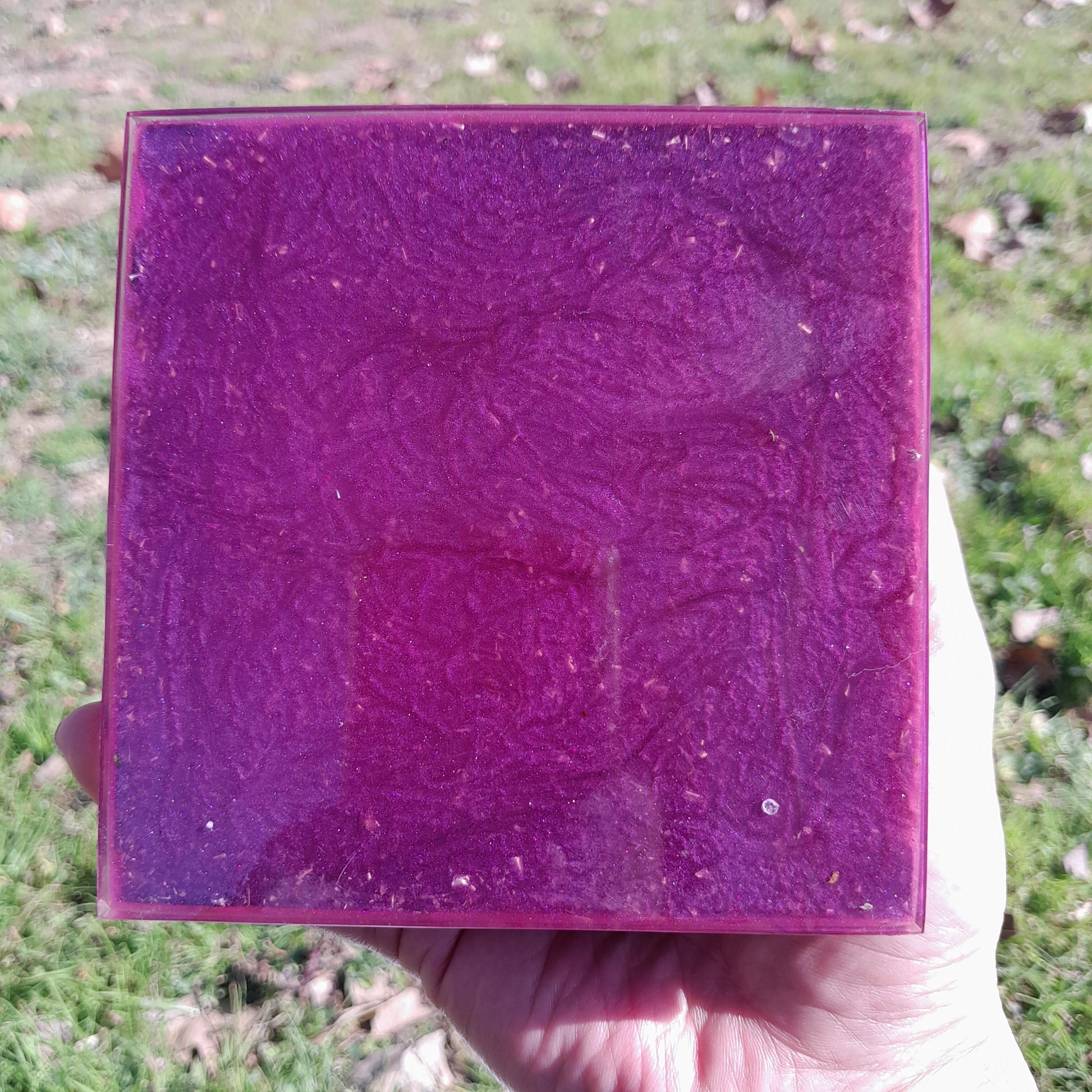 Pirámide Orgonita Cubo de Metatron Violeta - 120mm de Base- Orgone Pyramid