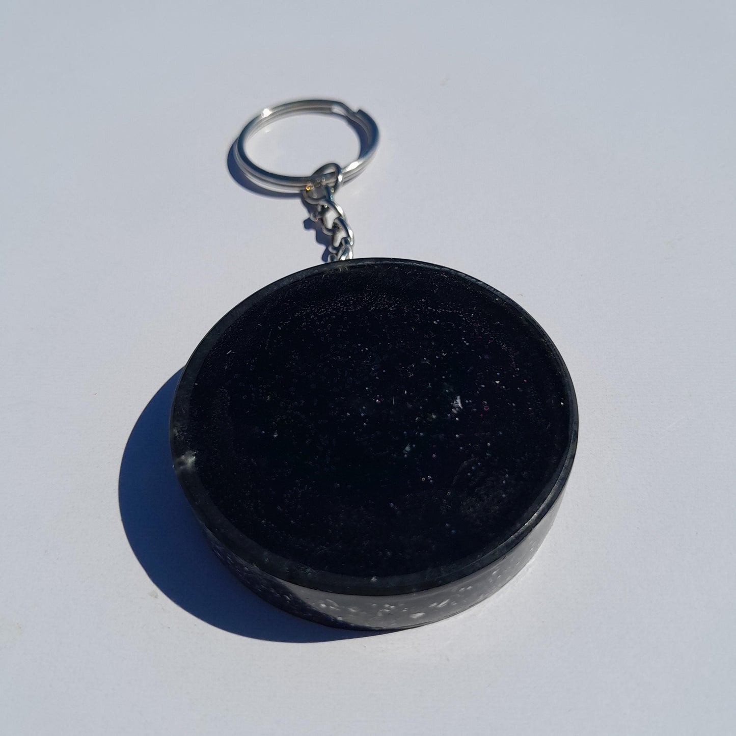 Llavero Orgonita mano de Fátima con Shunguita- Orgonite Keychain