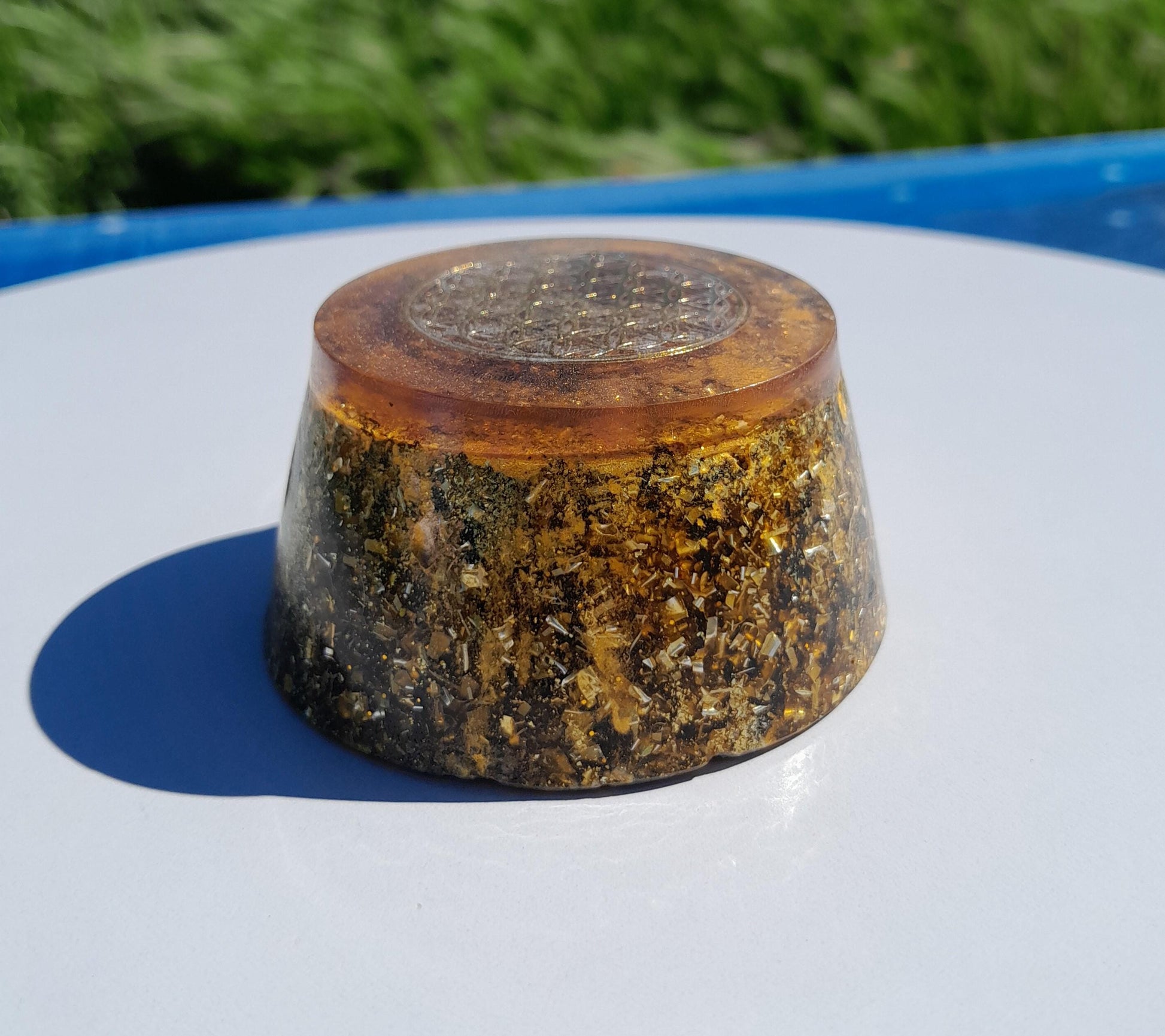 Orgonita Flor de la Vida Marrón- Protección 5G- Transmutador de Energías
