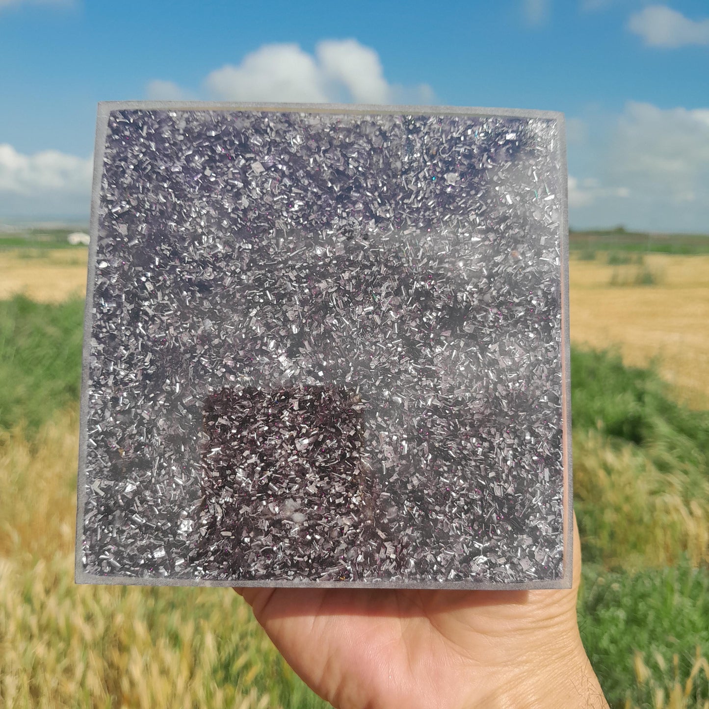 Pirámide Orgonita Yin Yang Violeta- 120mm de Base- Orgone Pyramid