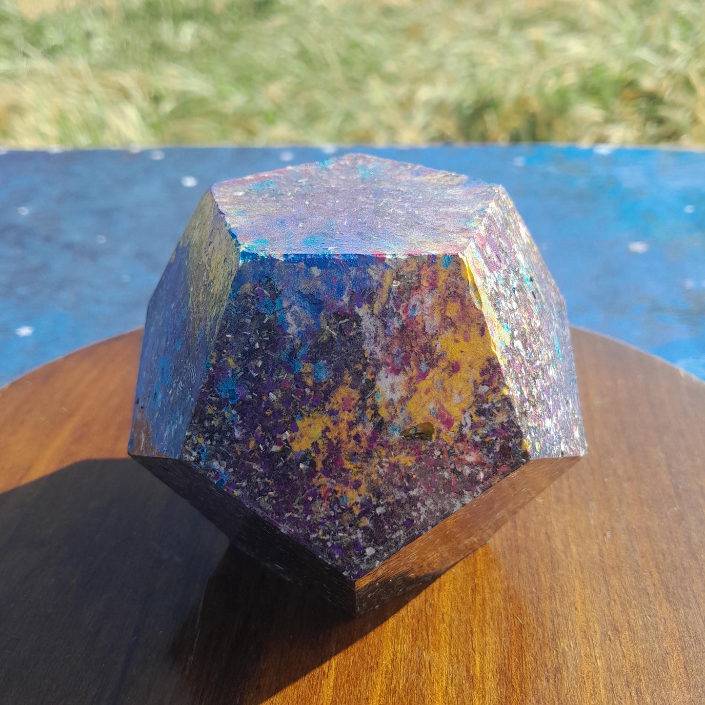 Dodecaedro de Orgonita Multicolor con Shunguita- Orgone Energy