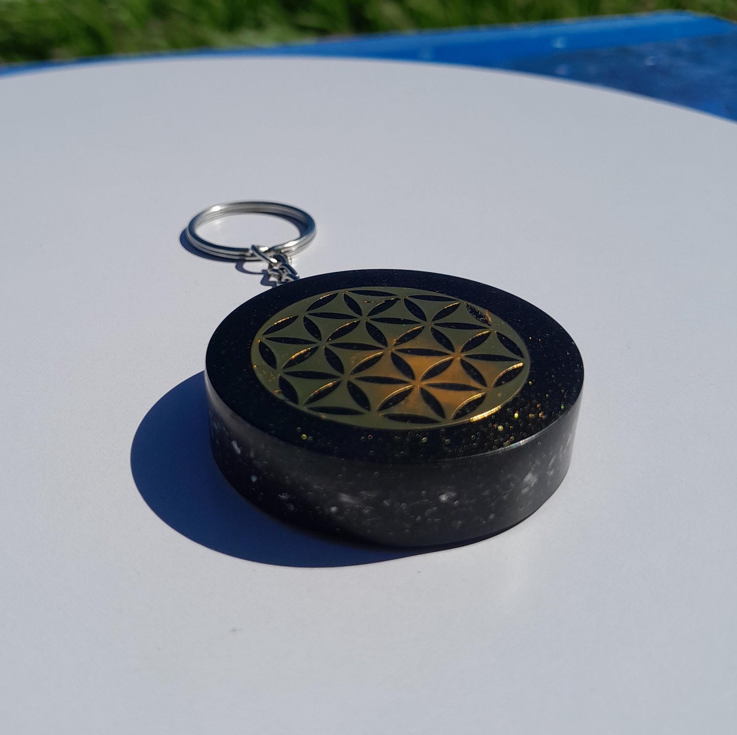 Llavero Orgonita Flor de la Vida con Shunguita- Protector 5G- Orgone Energy