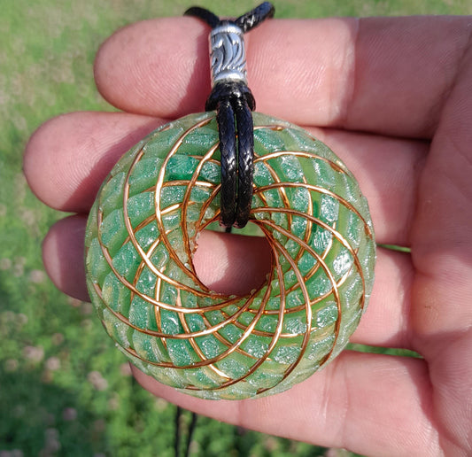 Bobina Torus Rodin Azul con Aventurina Verde- 50mm- Generador de Ondas de Vórtice