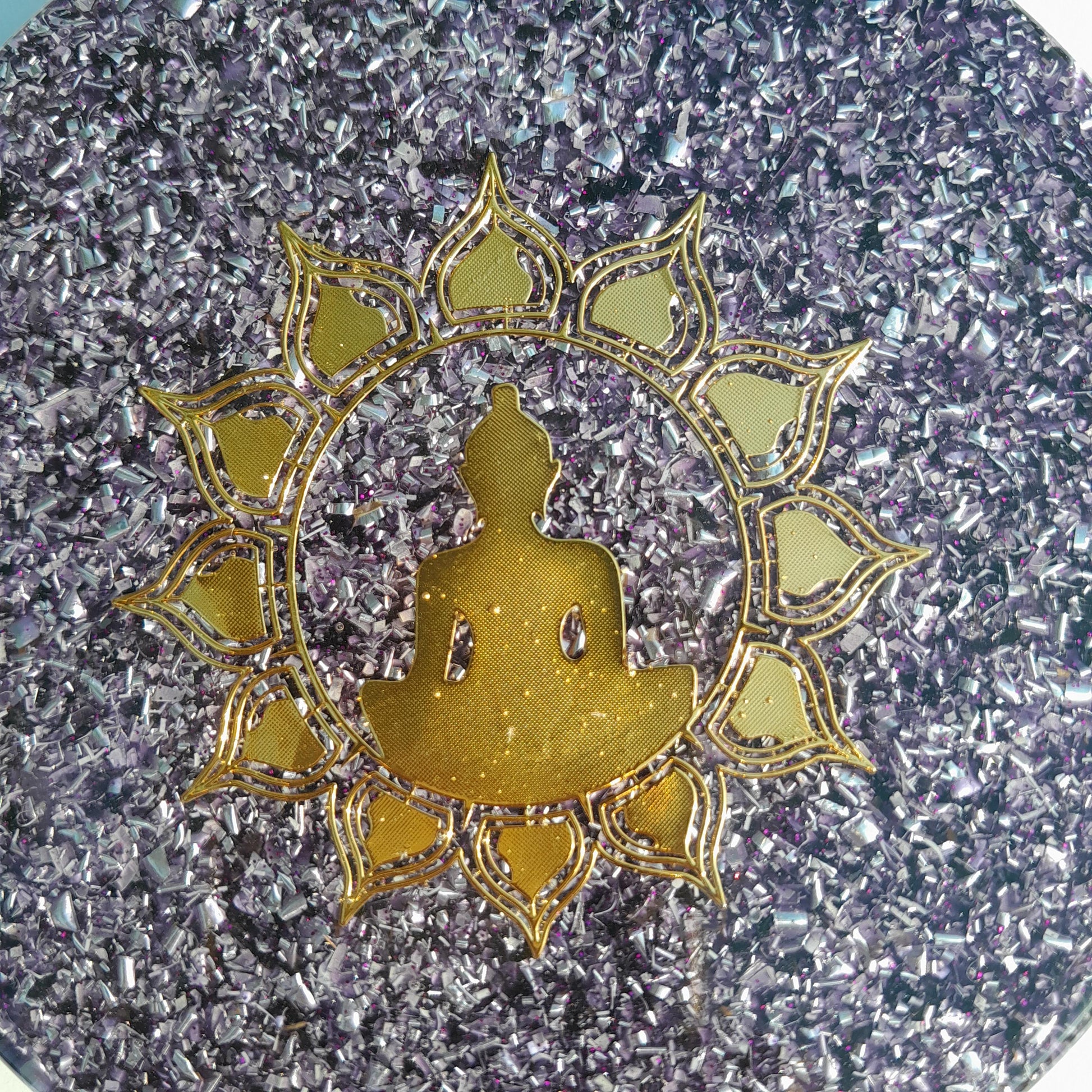 Placa de Carga Orgonica Buda con Flor de Loto – Energizador Natural para Alimentos y Bebidas Saludables