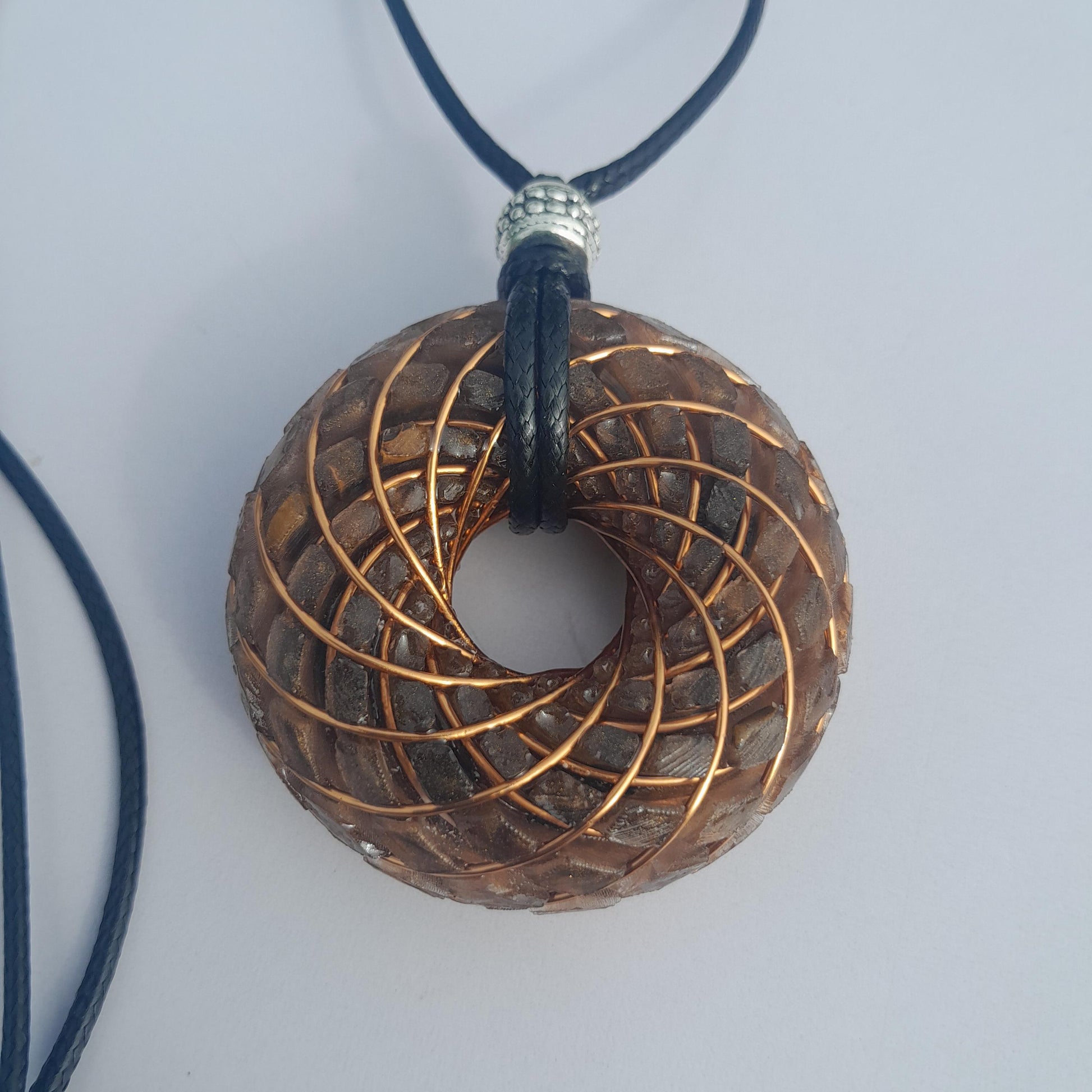 Bobina Torus Rodin con Ojo de Tigre y Shungita- 50mm- Generador de Ondas de Vórtice