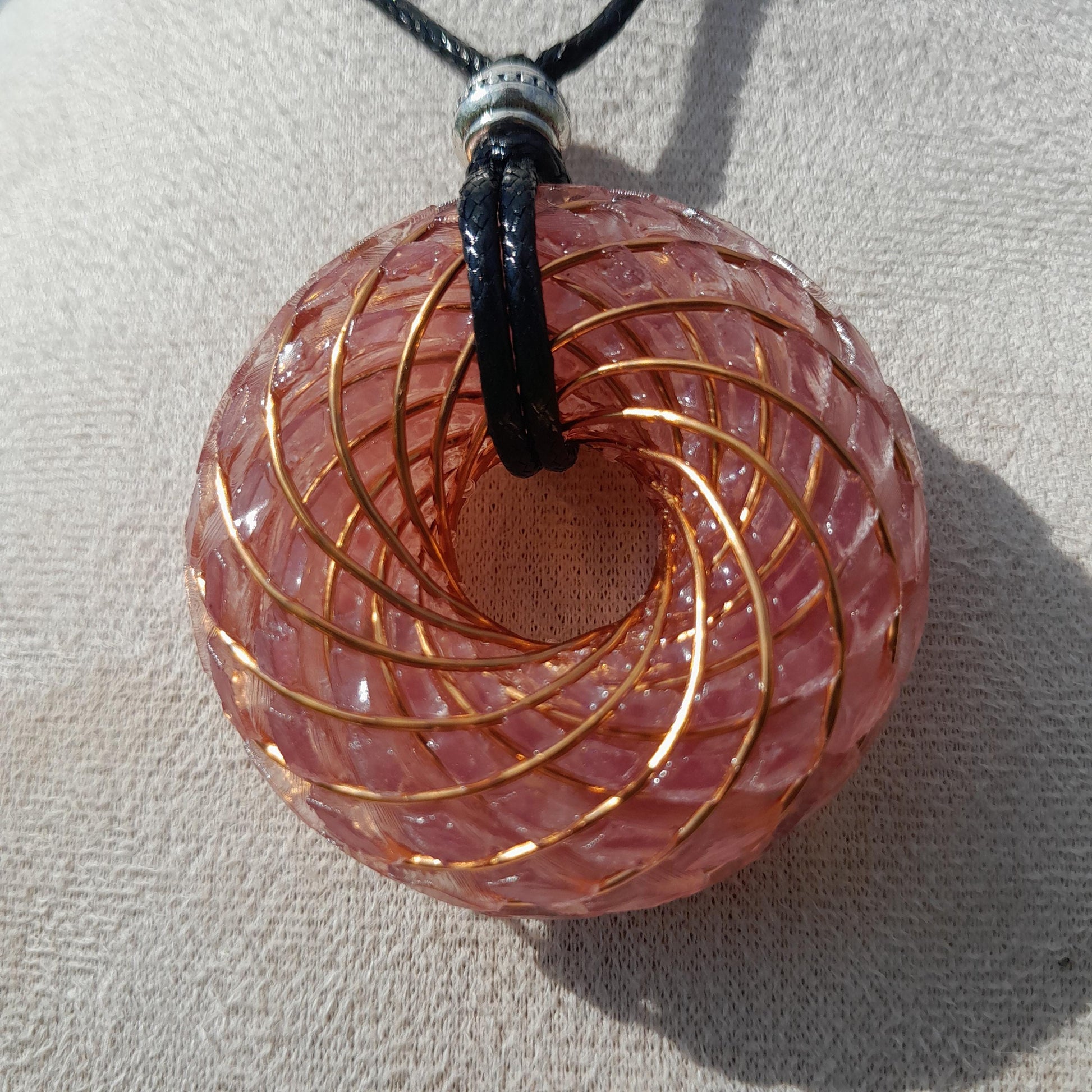 Bobina Torus Rodin con Cuarzo Rosa- 50mm- Generador de Ondas de Vórtice