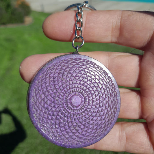 Llavero Orgonita Torus con Shunguita - Protector Energético 5G, Amuleto Espiritual Energético