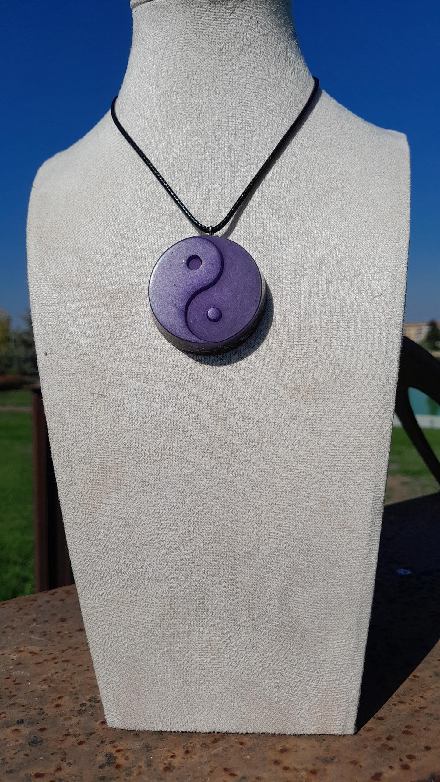 Colgante Orgonita Yin Yang Violeta| Protección 5G, EMF, Energía Orgone, Hecho a Mano