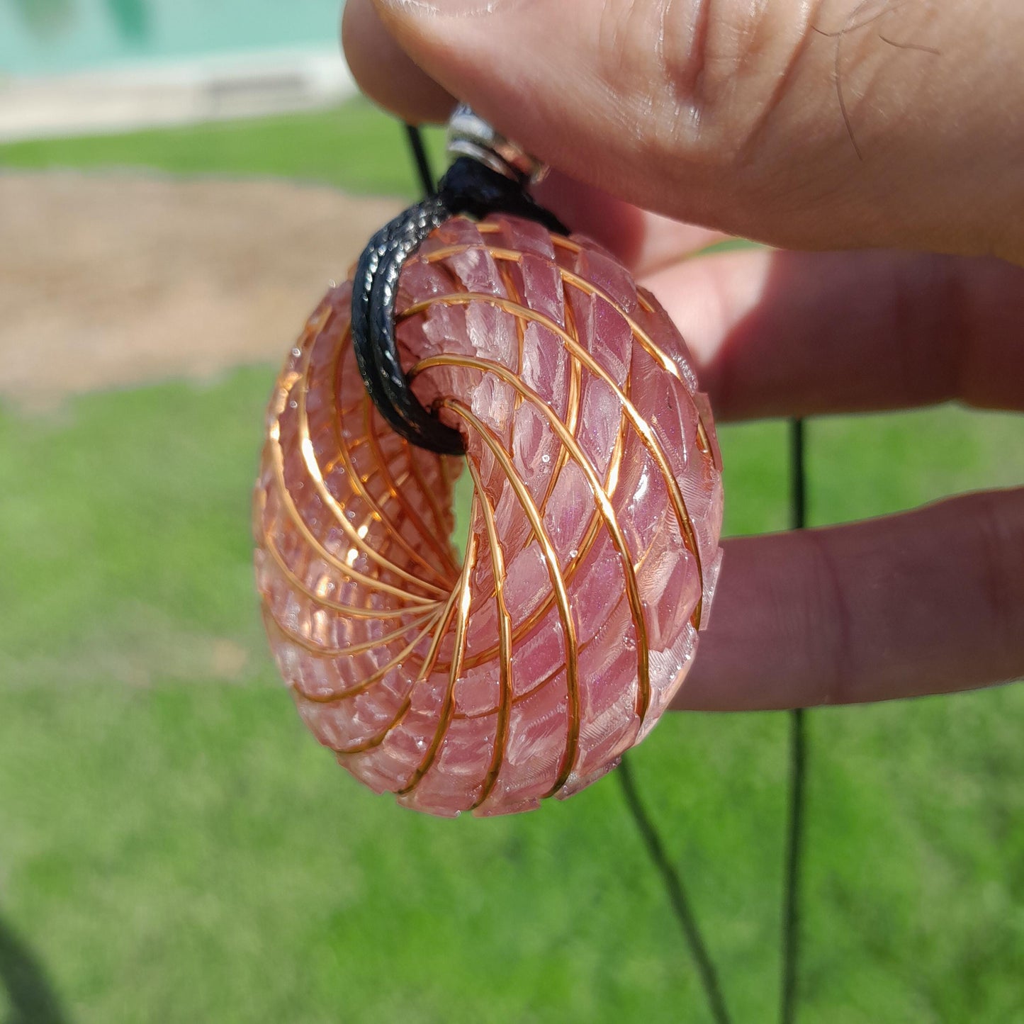 Bobina Torus Rodin con Cuarzo Rosa- 50mm- Generador de Ondas de Vórtice