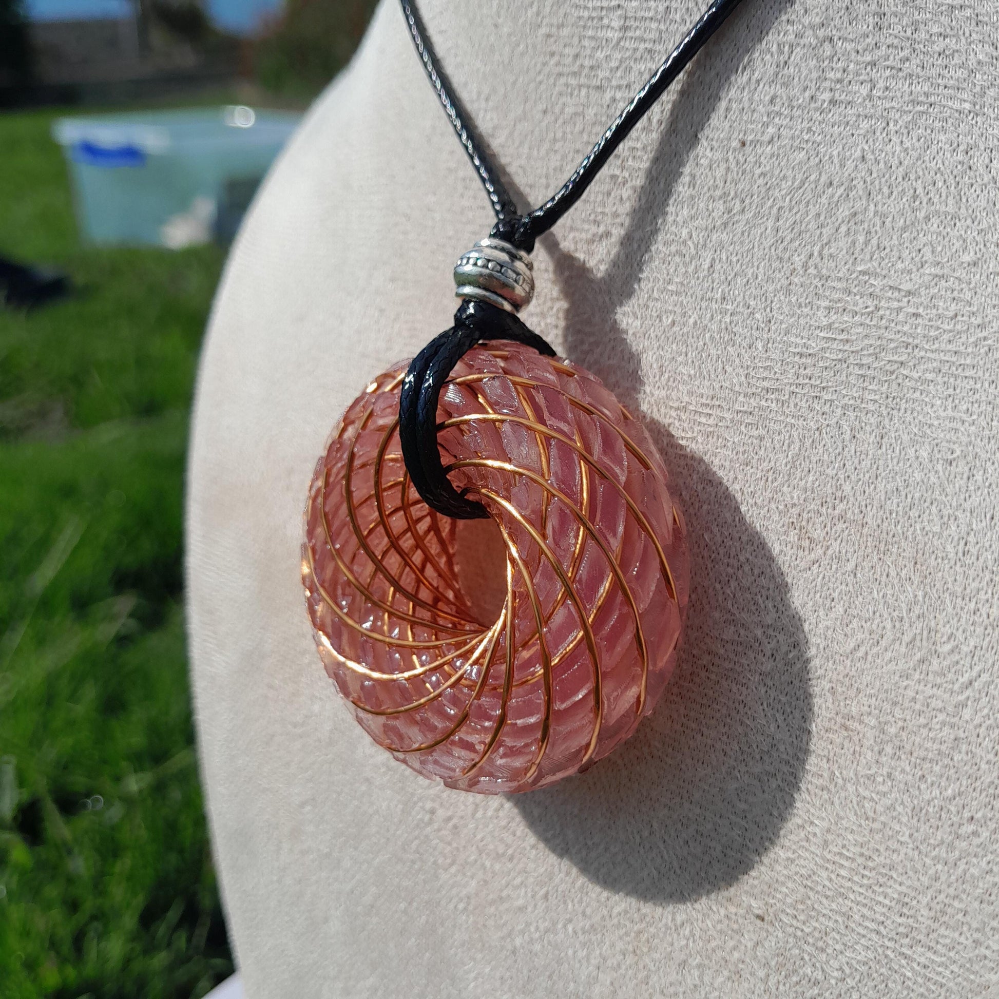 Bobina Torus Rodin con Cuarzo Rosa- 50mm- Generador de Ondas de Vórtice