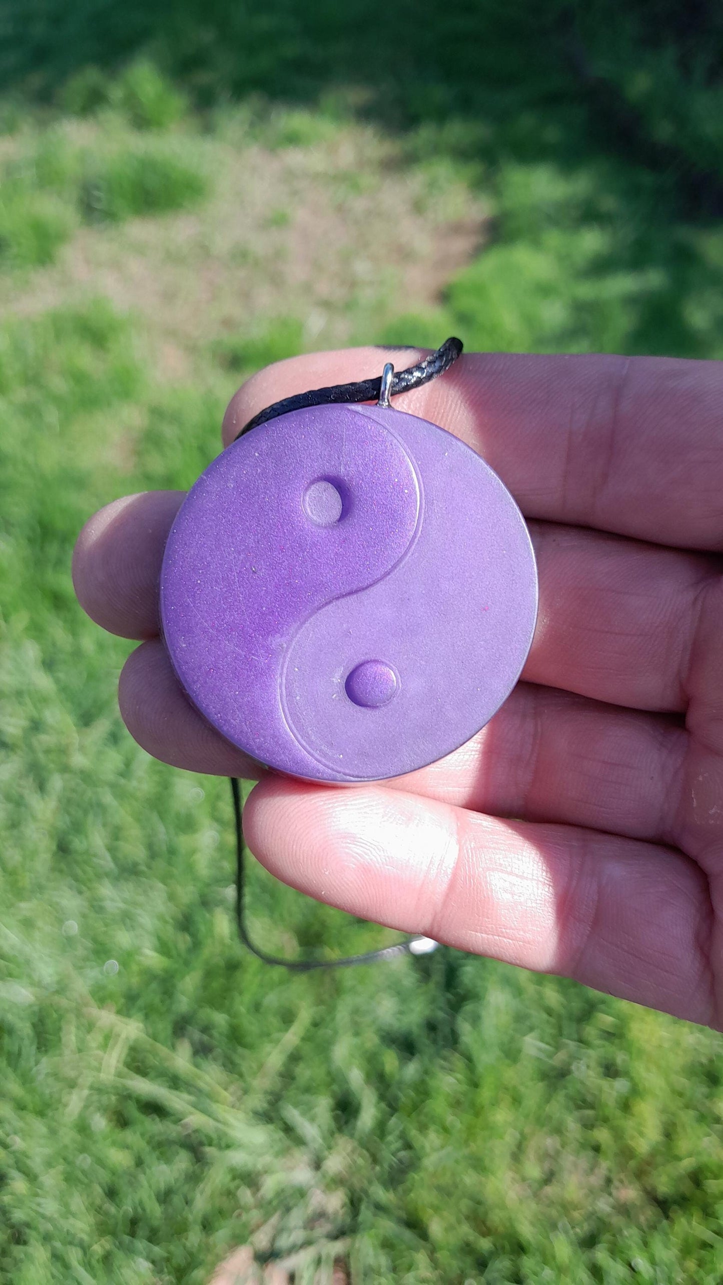 Colgante Orgonita Yin Yang Violeta| Protección 5G, EMF, Energía Orgone, Hecho a Mano