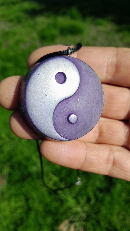 Colgante Orgonita Yin Yang Violeta| Protección 5G, EMF, Energía Orgone, Hecho a Mano