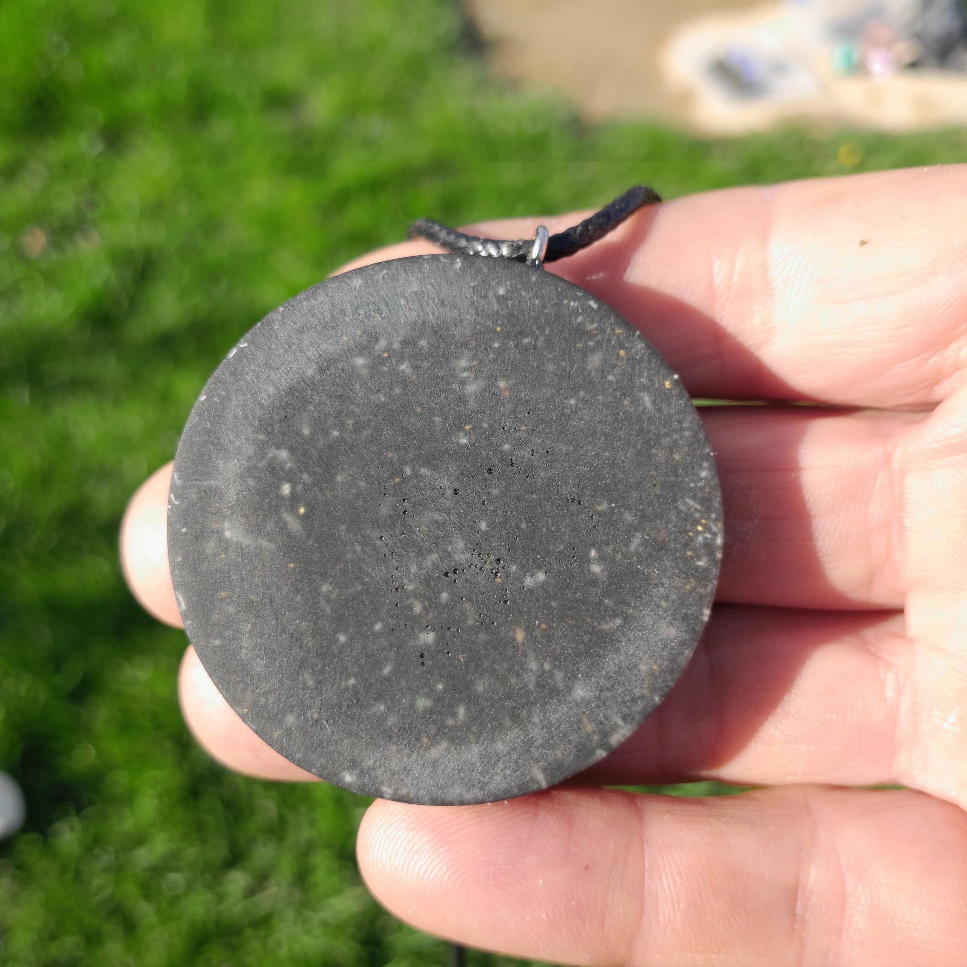 Colgante Orgonita conShungita- Protección 5G, EMF, Energía Orgone, Hecho a Mano