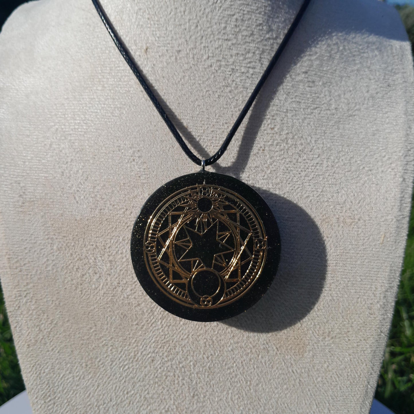 Colgante Orgonita conShungita- Protección 5G, EMF, Energía Orgone, Hecho a Mano