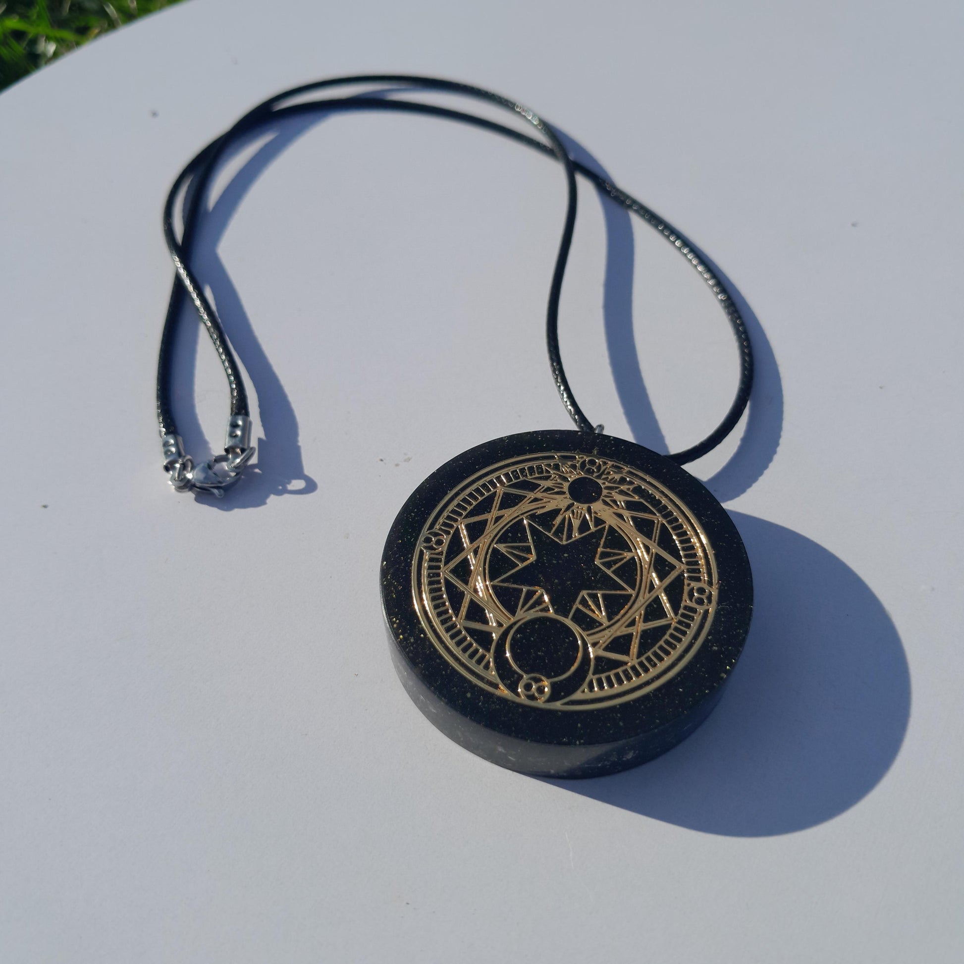 Colgante Orgonita conShungita- Protección 5G, EMF, Energía Orgone, Hecho a Mano