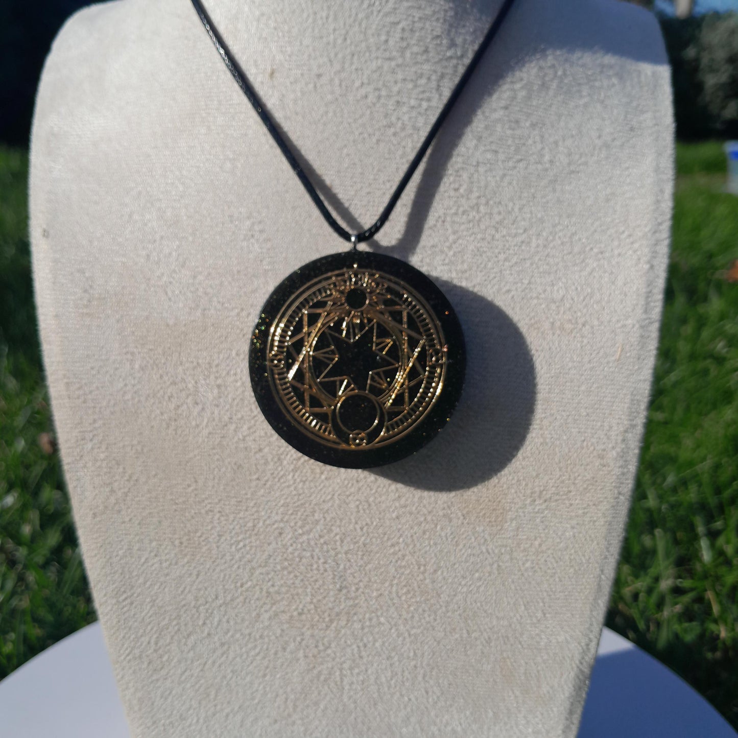 Colgante Orgonita conShungita- Protección 5G, EMF, Energía Orgone, Hecho a Mano