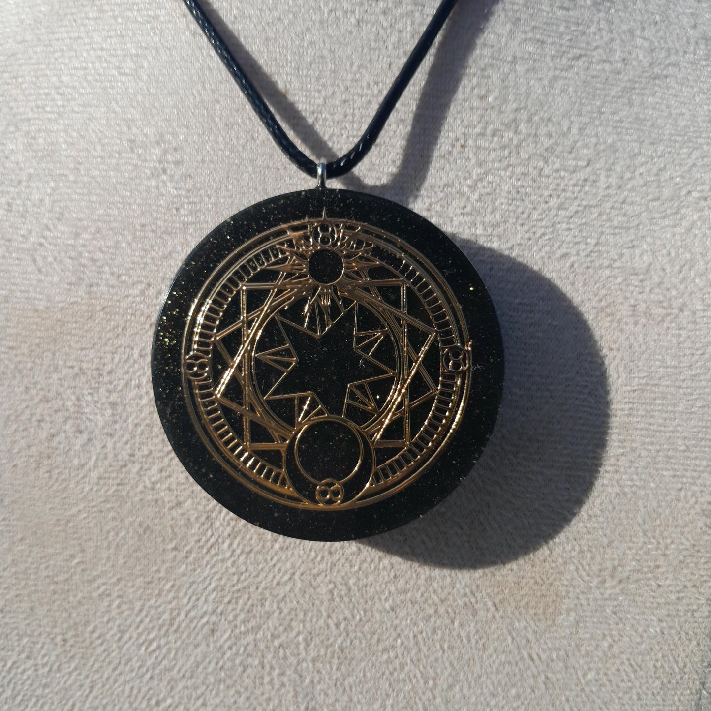 Colgante Orgonita conShungita- Protección 5G, EMF, Energía Orgone, Hecho a Mano